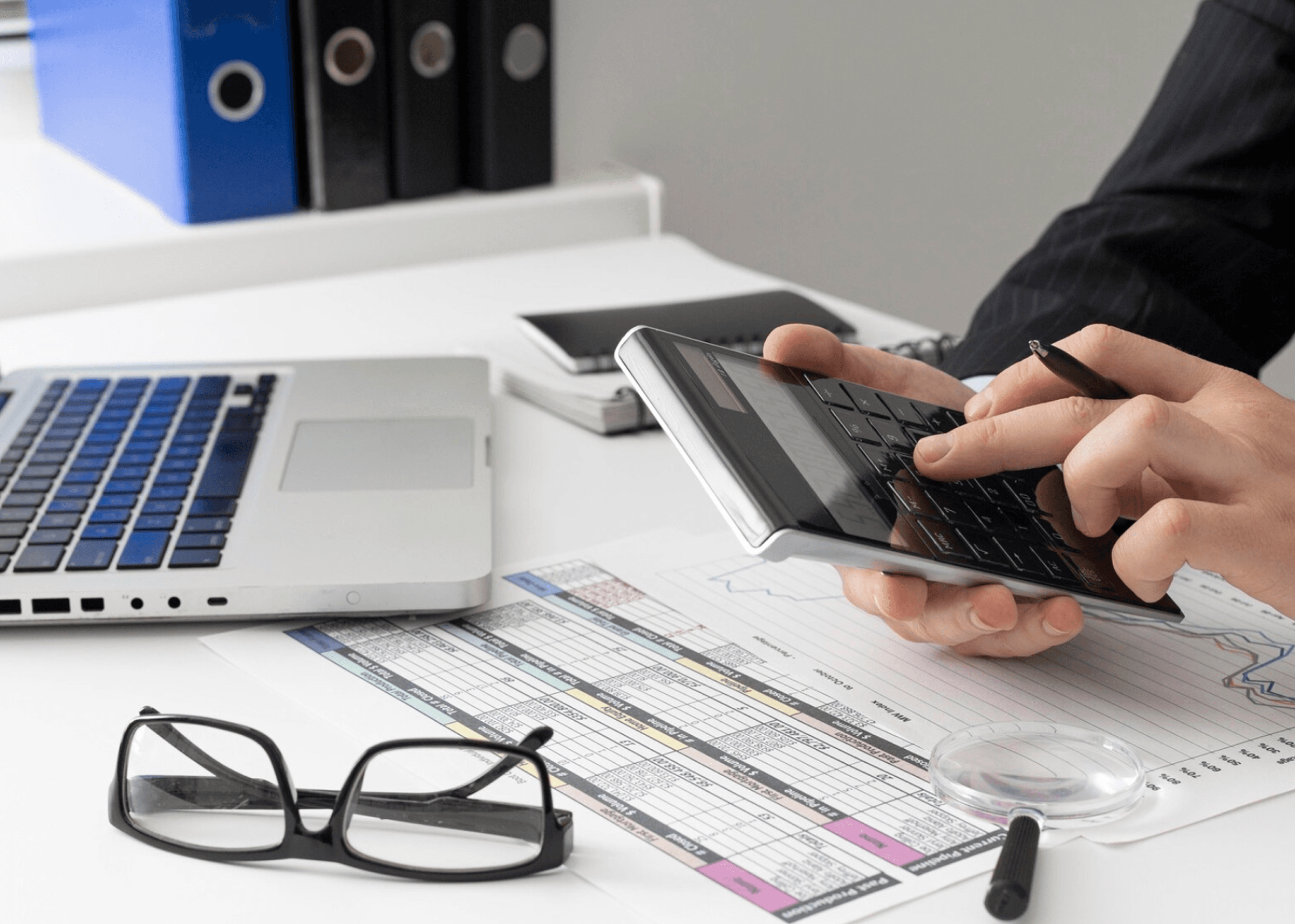 Debt Snowball vs Debt Avalanche in Canada: Step-by-Step Guide to Choosing the Right Debt Repayment Method